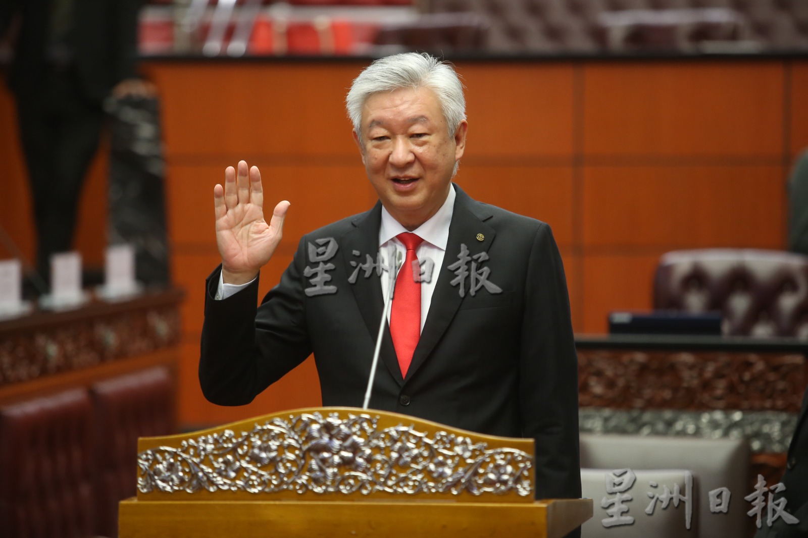 以工商背景破格受委上议员 卢成全:尽力反映企业心声