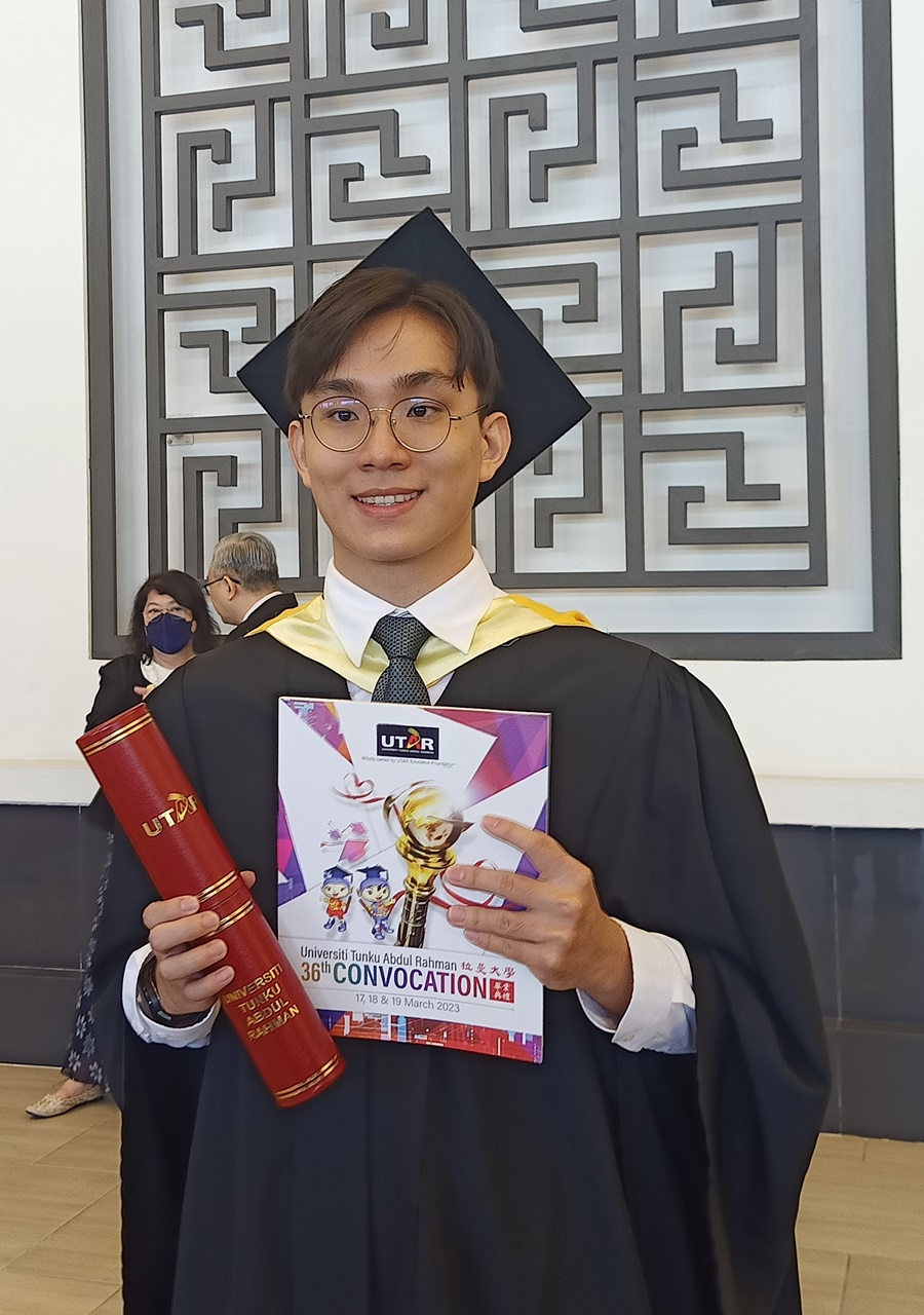 优大生:我们毕业了 迈向人生另一个旅程