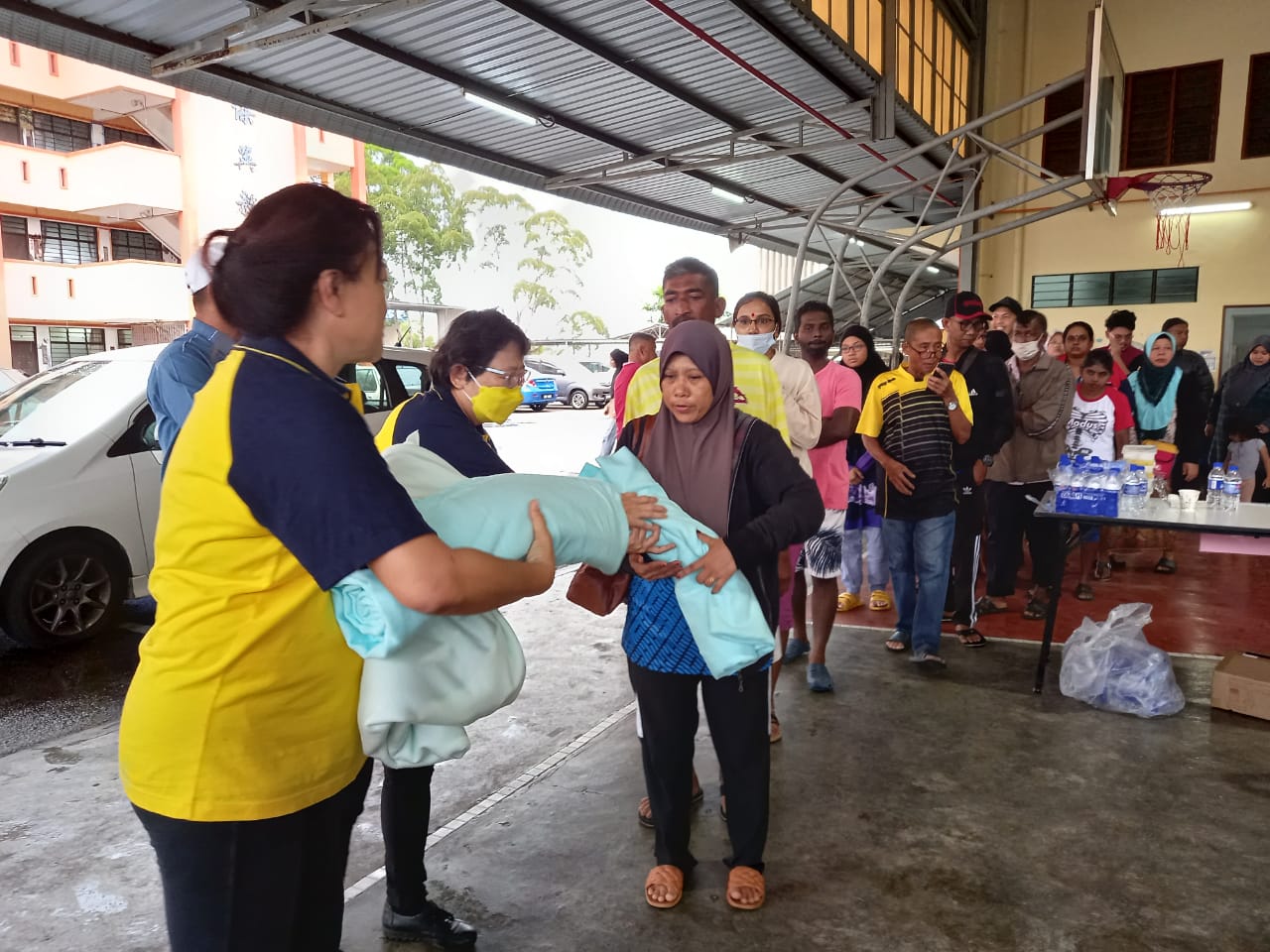 佛光山新马寺启动柔佛州水灾救援机制