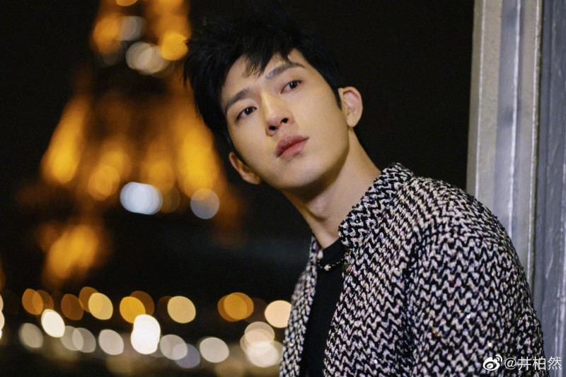 冒深遂双眼皮 井柏然整容？ 