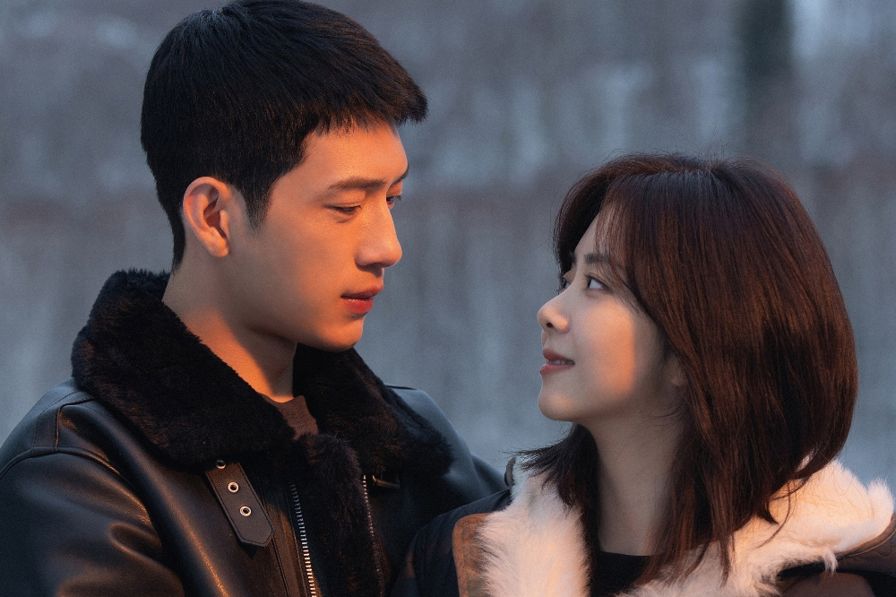 冒深遂双眼皮 井柏然整容？ 