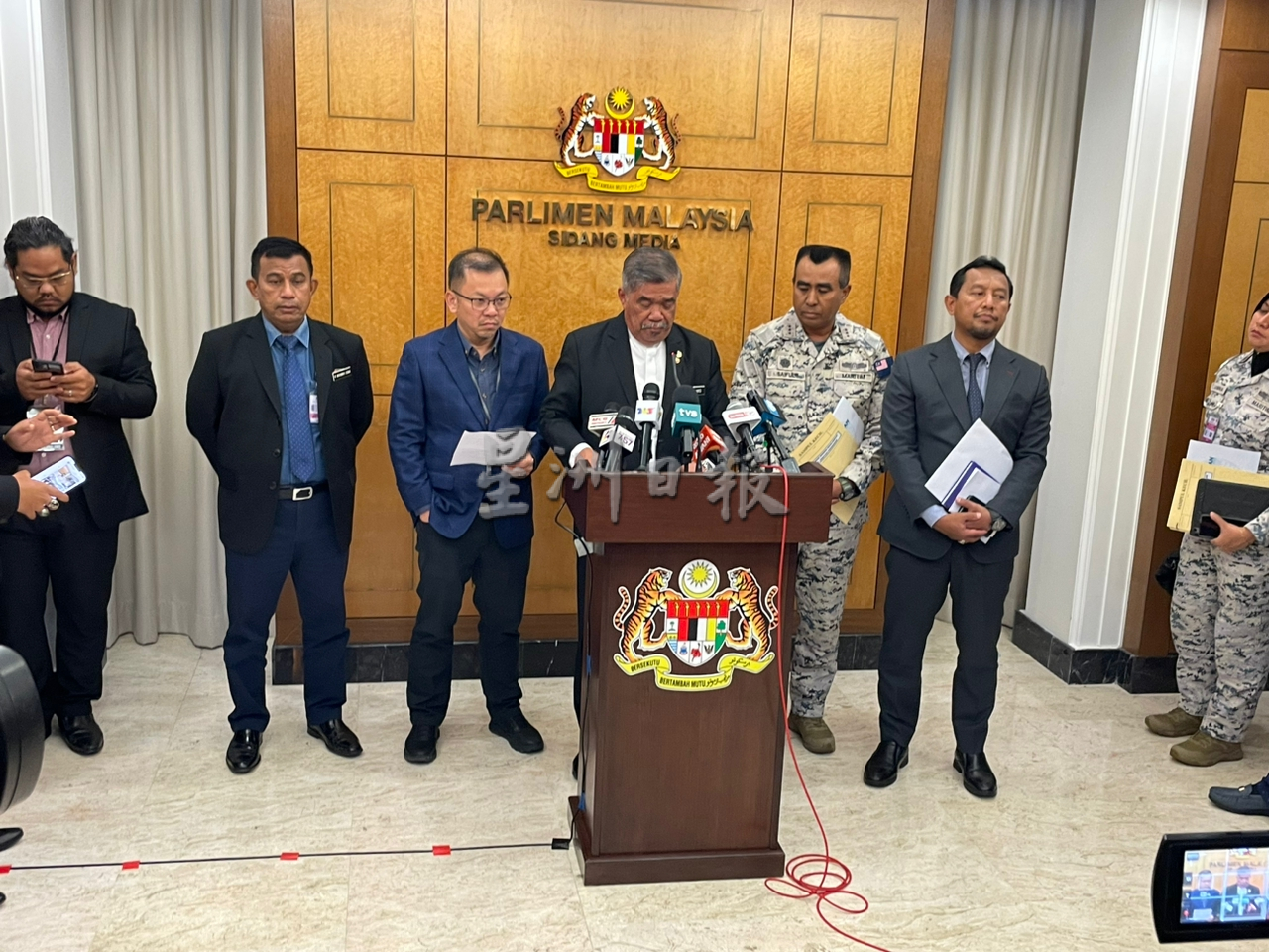 农长：马新印合力寻失踪巡逻艇