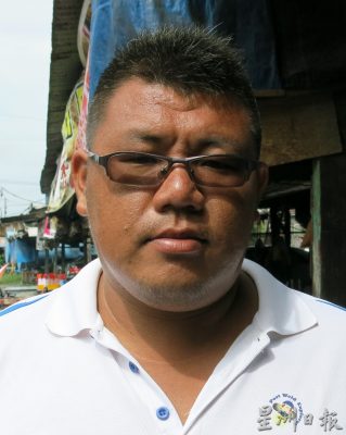 凌晨雷电交加 十八丁大部份渔民不出海