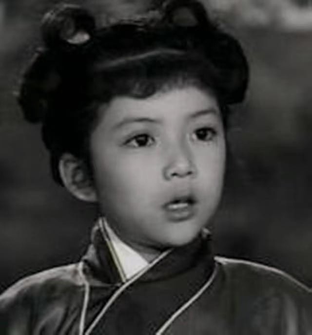  刘培基晒合照 68岁冯宝宝久违现身