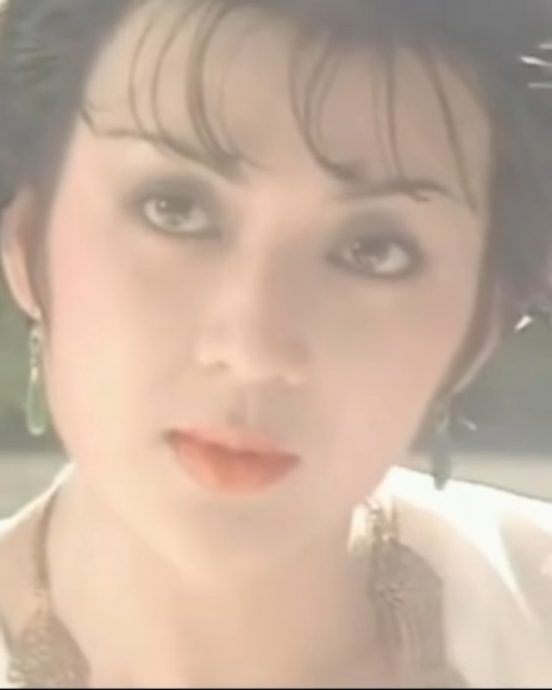  刘培基晒合照 68岁冯宝宝久违现身