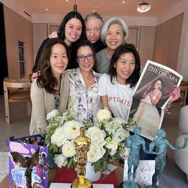 前夫女儿偕生母赴美庆功 杨紫琼获封最强继母