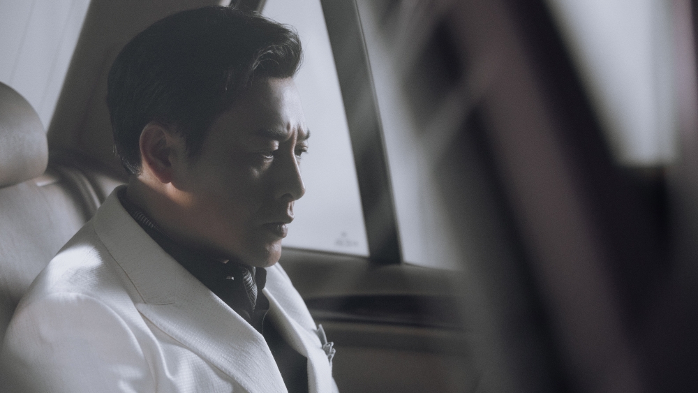  华为小公主姚安娜搭张颂文  当女一被质疑带资进组  