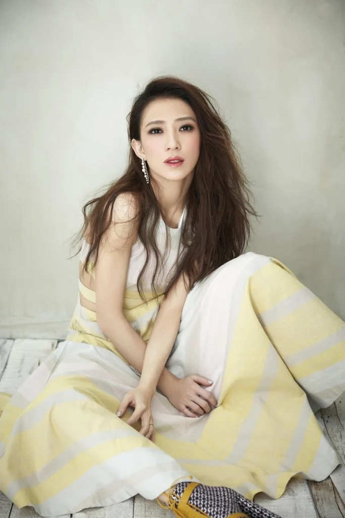 又被改名《乘风而上》 《姐姐4》走出户外巡回唱 