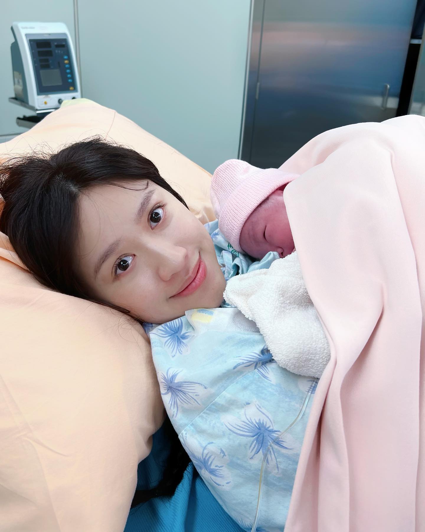 吴姗儒平安产子 吴宗宪感动落泪