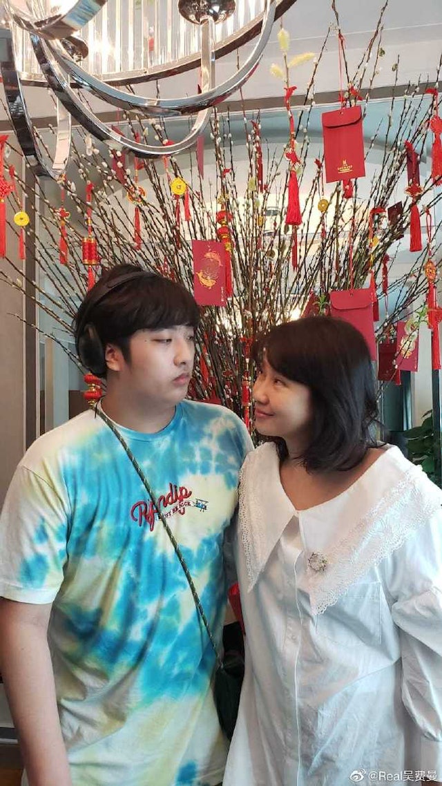  吴镇宇公开儿子体重90公惨遭威胁　费曼：我劝你睡觉别睡的太深	