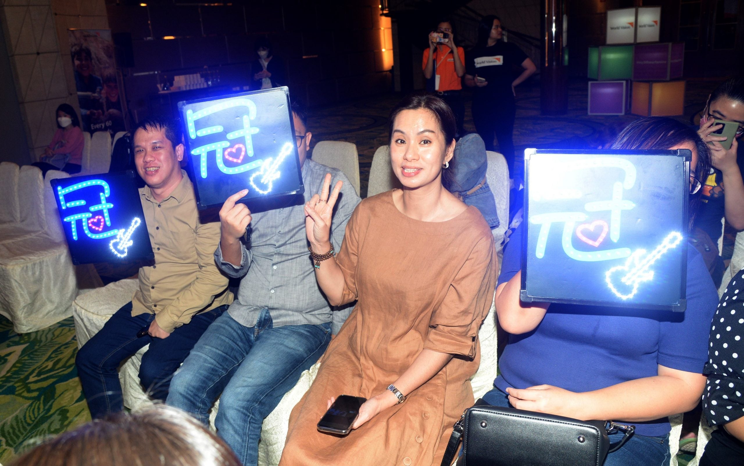 品冠《饥饿30》爱心大使PC