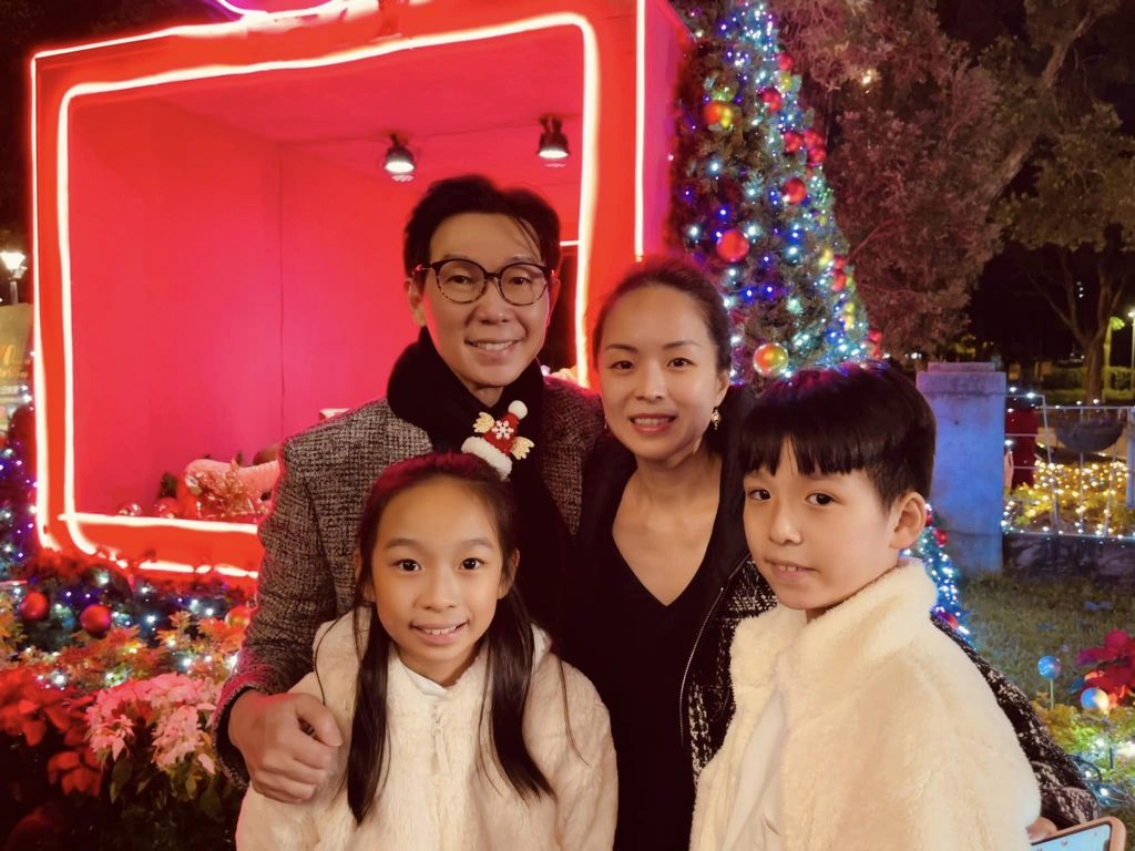  品冠父子合唱《十年》 10岁儿美声网狂赞：后继有人 