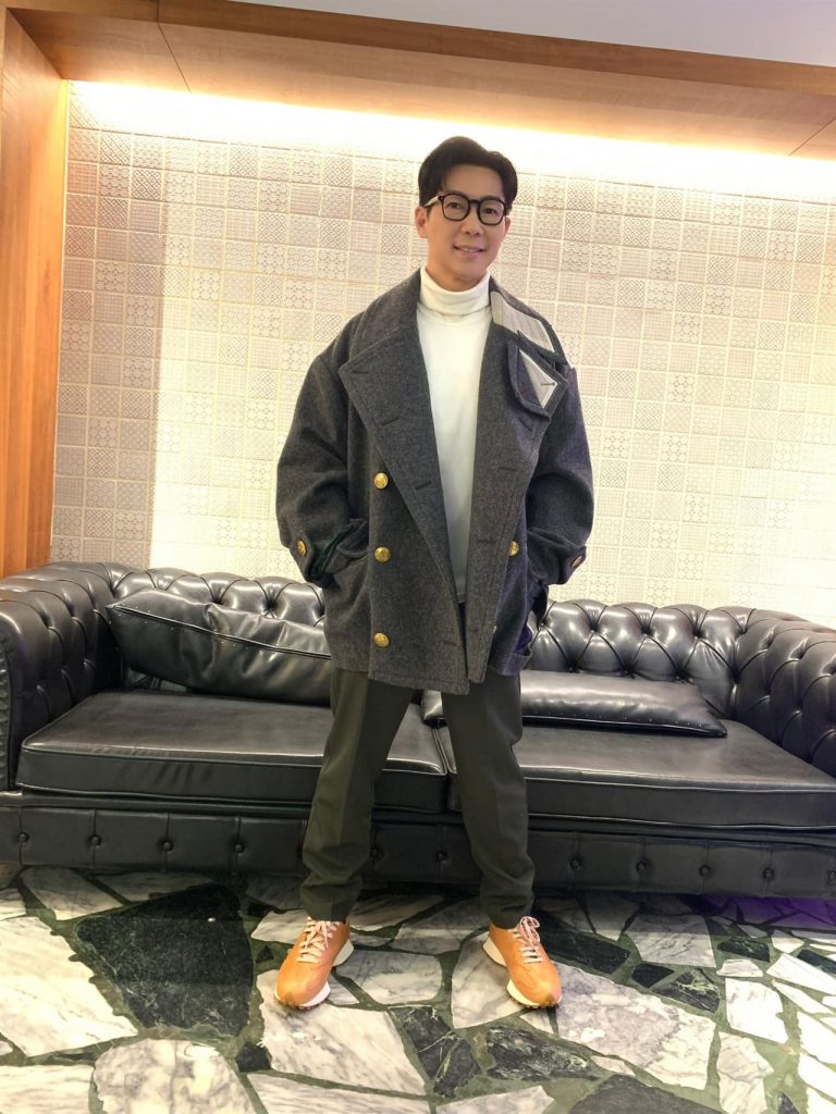  品冠父子合唱《十年》 10岁儿美声网狂赞：后继有人 