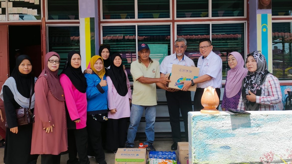 国能恢复电供送暖水灾灾黎