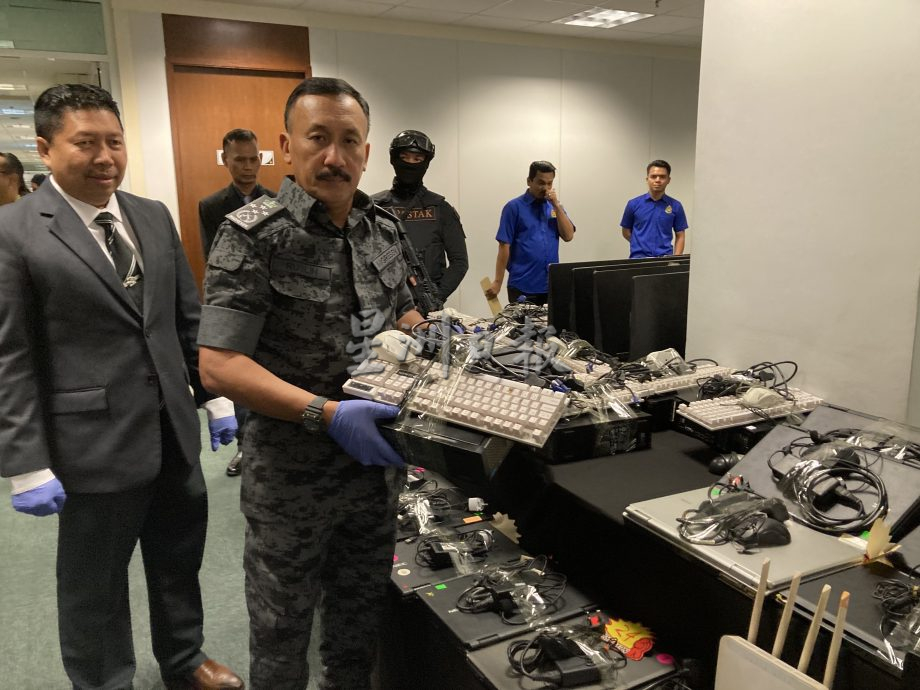 外劳网赌中心藏桌球中心密室·孟加拉人夫竟是首脑