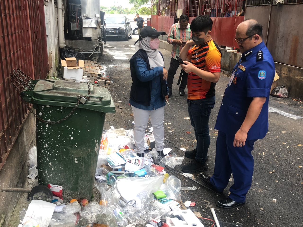 多涉环境卫生问题 J-Force 17天开逾400罚单