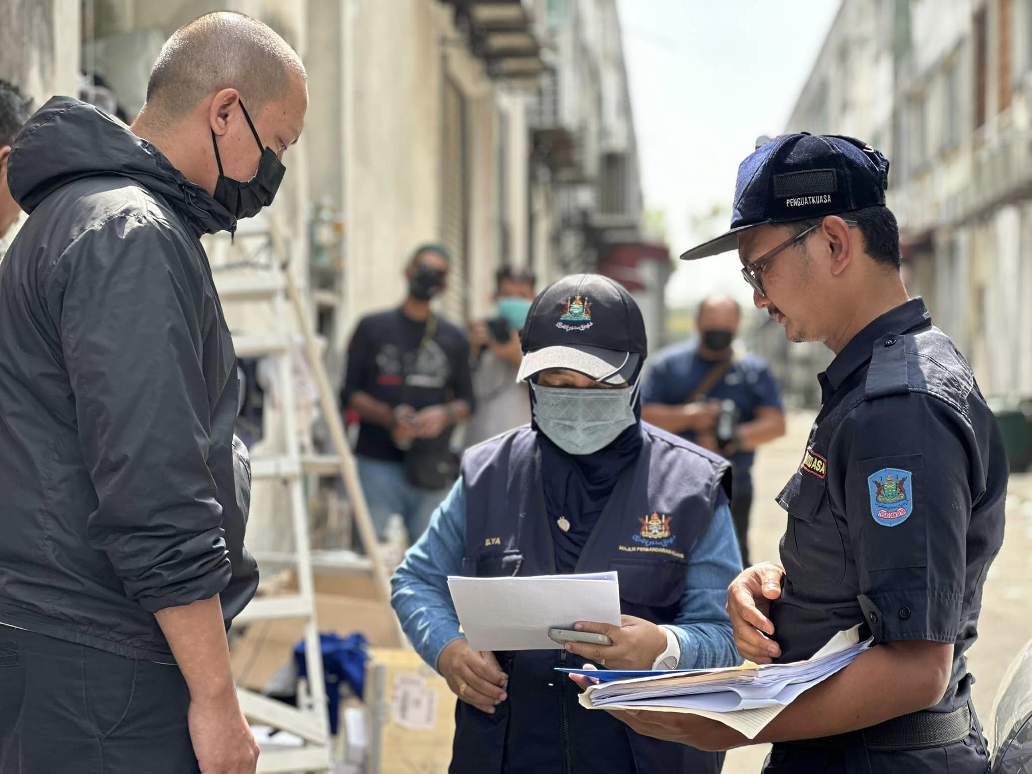 多涉环境卫生问题 J-Force 17天开逾400罚单