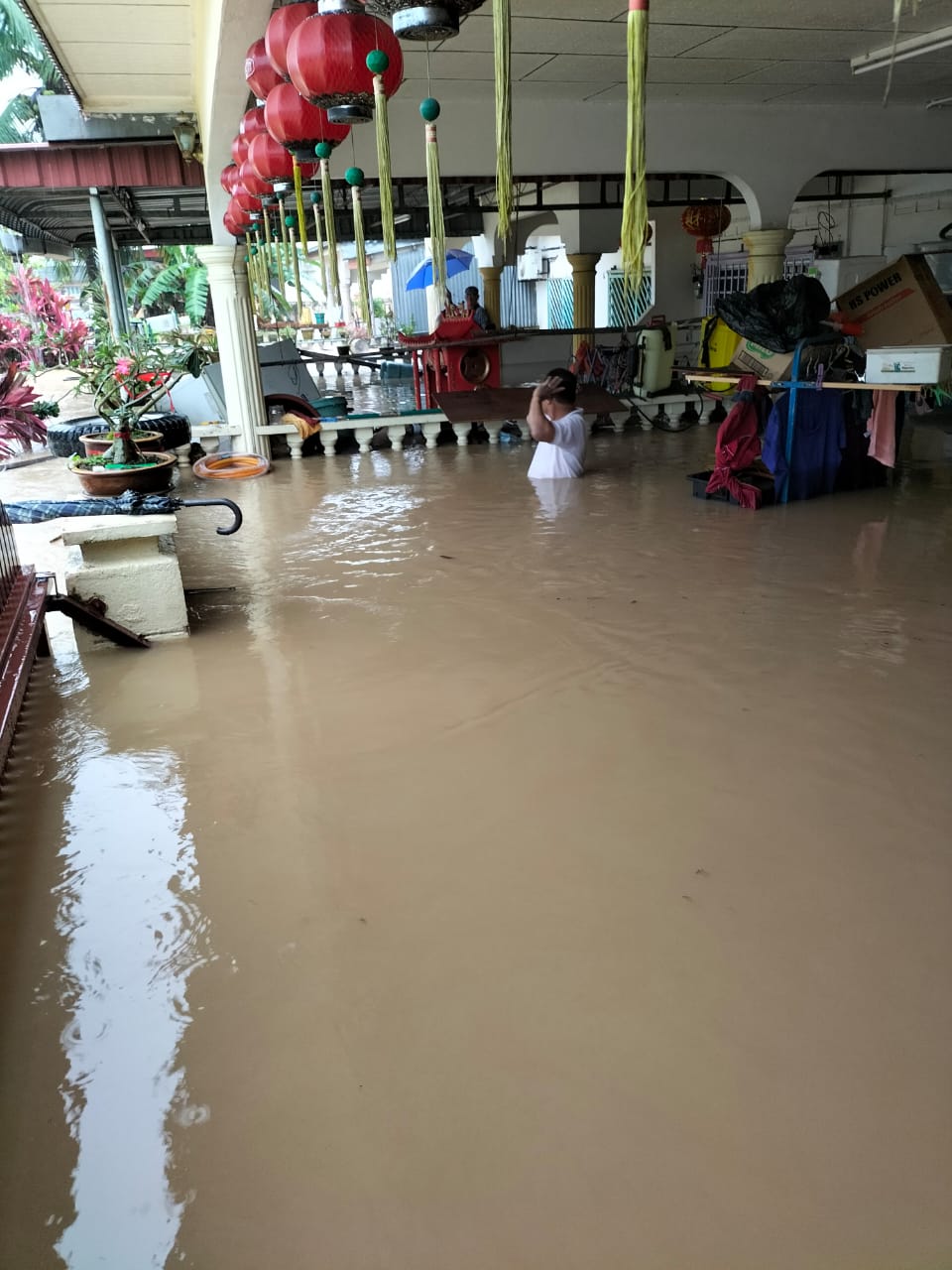 柔佛多县发生2006年以来最严重水灾