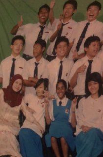  大马版黑暗荣耀？女星被老同学指控曾霸凌