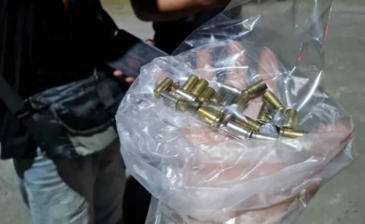 好友欢聚为小事翻脸 拔鎗互射5人受伤