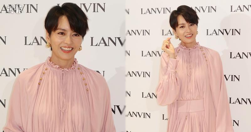 尴尬回应MV抄袭风波 梁咏琪认了画面相似