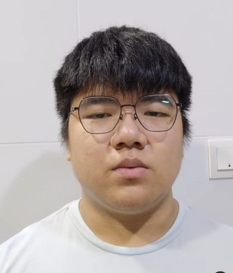 **已签发**全国:【虐狗案】跟进11:疑似虐狗案男子,自拍视频社媒道歉