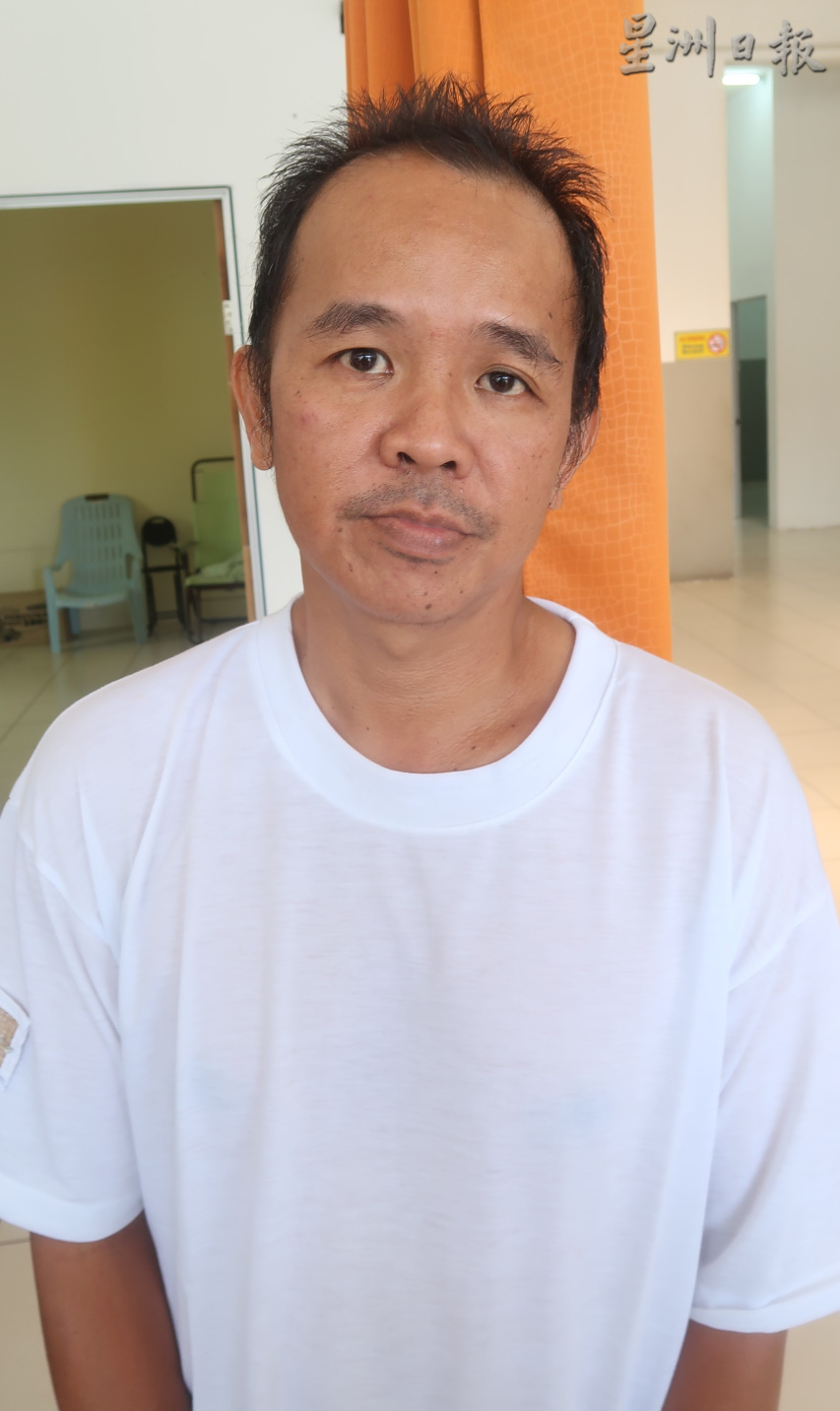 **已签发**柔︰华妇水灾受困屋里溺毙,儿女孙辈泪别送葬