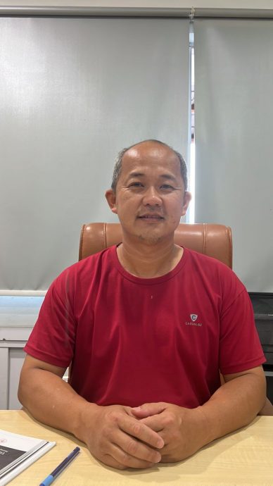 **已签发**柔:封面:【特稿】:市场对鸡腿鱼需求不高,多鱼贩也不卖已久