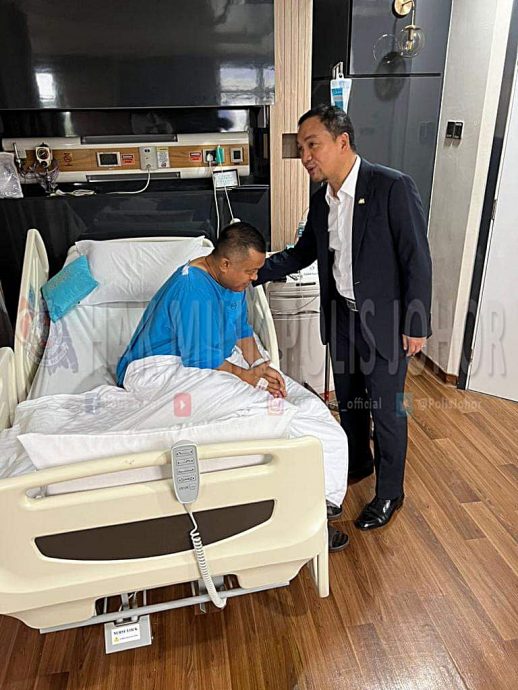 柔警一哥肠胃炎住院,大臣前往探望