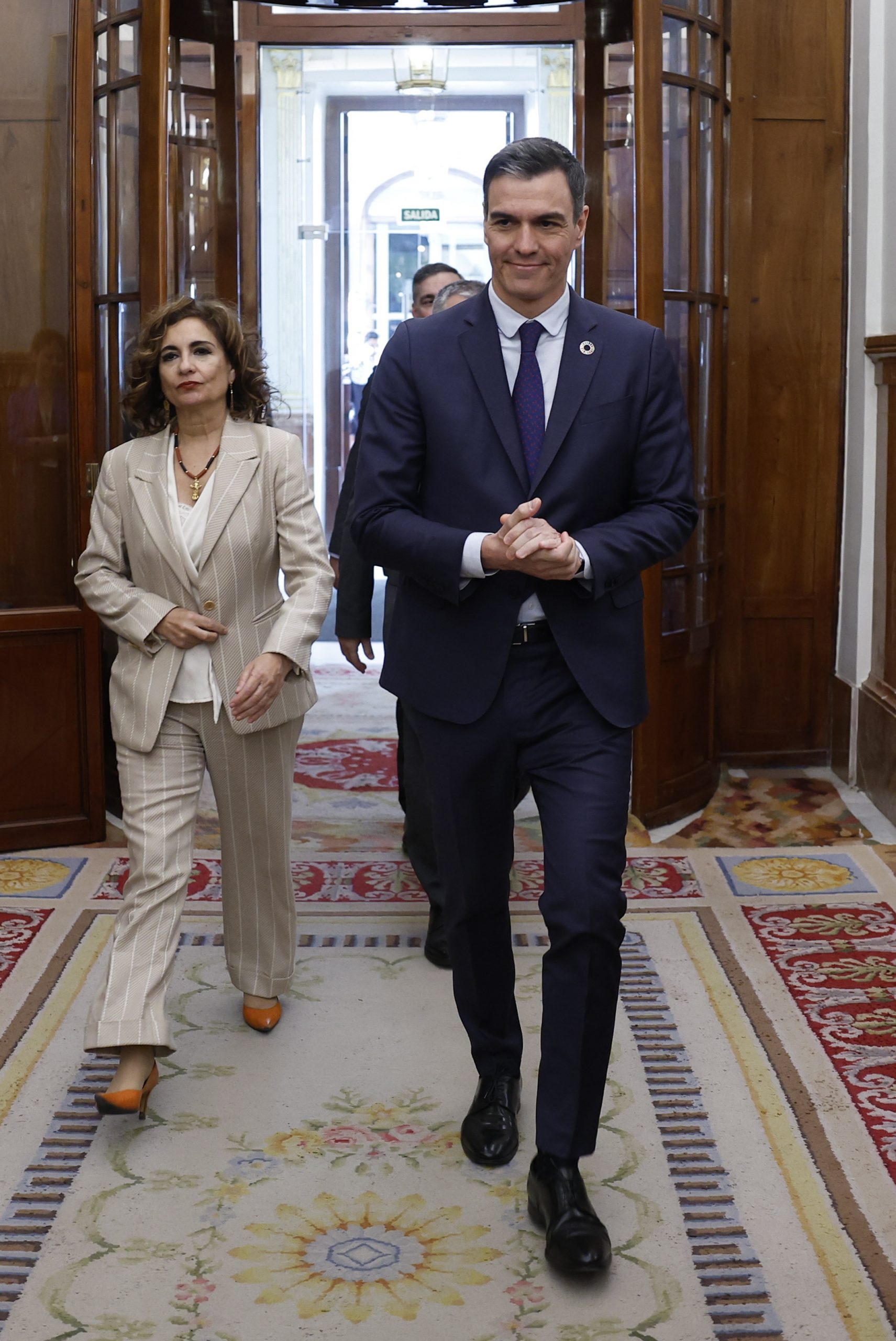 应习近平邀请 西班牙首相下周将访华