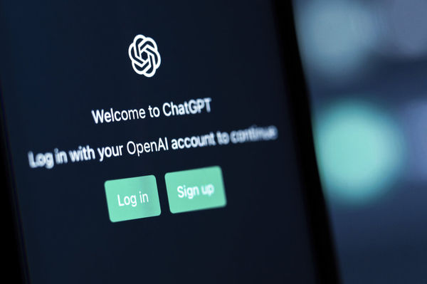 开发者认了!ChatGPT恐“威胁全人类” 马斯克警告:AI比核武更危险