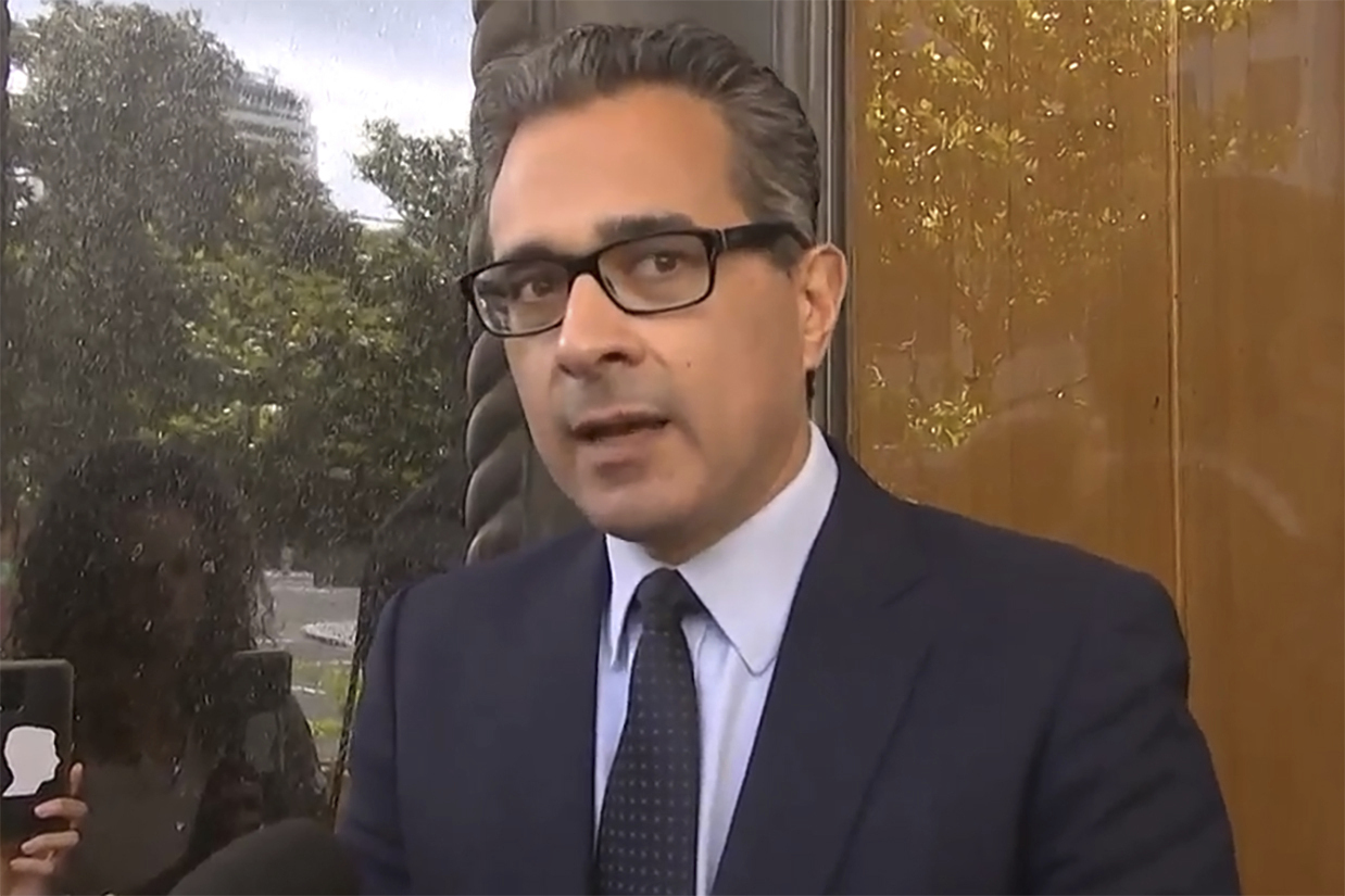 律师：美国前海军被“诱骗”到澳洲被捕