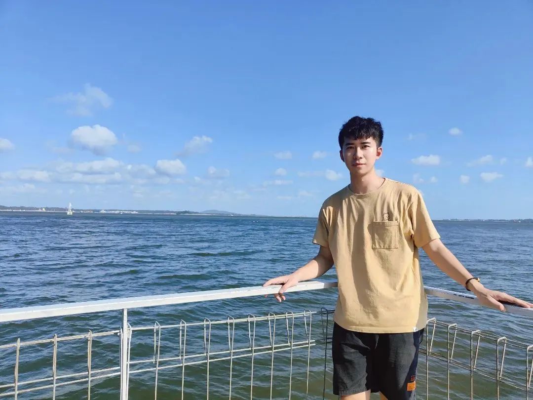 才毕业年薪就百万!新华为天才少年是“26岁网红” 怪物经历曝