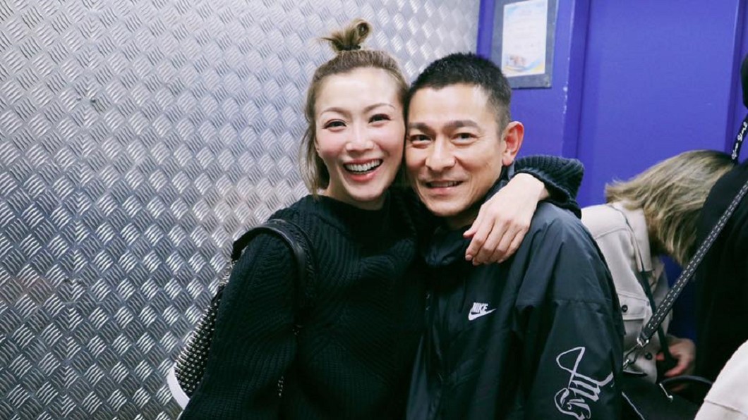 拒刘德华演老公 郑秀文:因为太明星了!