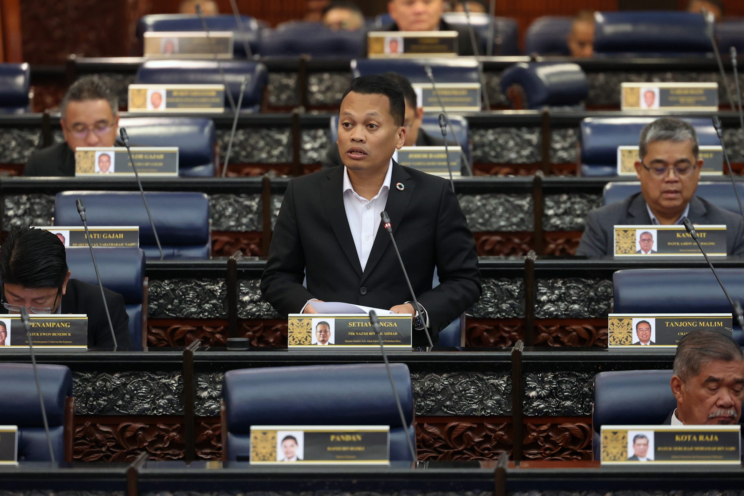 拨逾107亿令吉电费补贴 聂纳兹米:今年首半年950万用户电费不涨