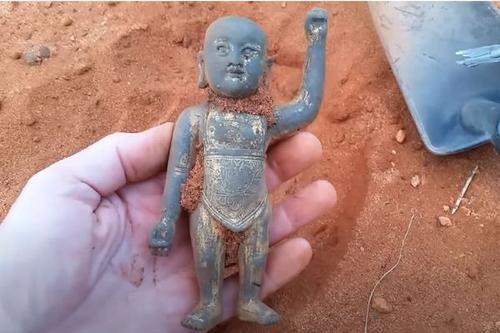 拼盘 换图/郑和下西洋有到过澳洲? 一尊古佛像引发大辩论