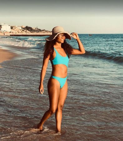 拼盘/被蚊子咬引发败血症!34岁女陷入昏迷 醒来发现四肢全没了