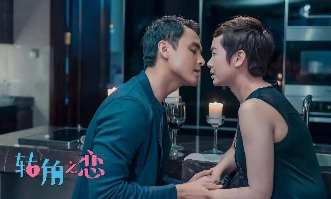 搭蒋雯丽演情侣画面违和 明道新剧被嘲邪门CP辣眼