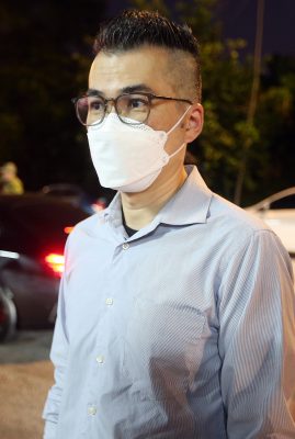 教室换智能一体机 乐圣华小生书包减重