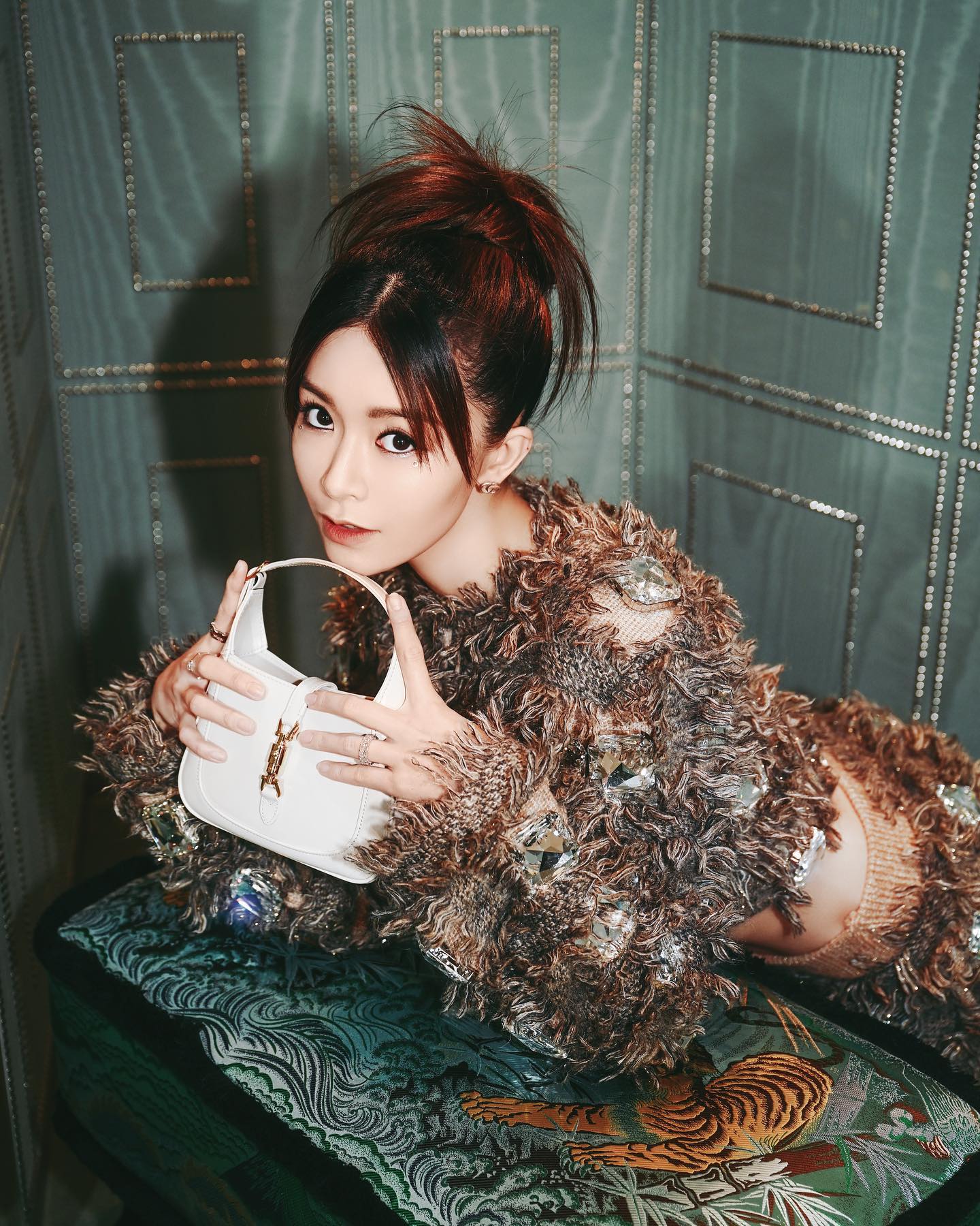 文咏珊嫁豪门曝自己做家事付帐单 网疑惑：为什么要嫁人	