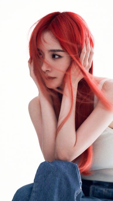 旧爱被闺密秦风捡走 杨幂霸气回应“很忙勿扰”