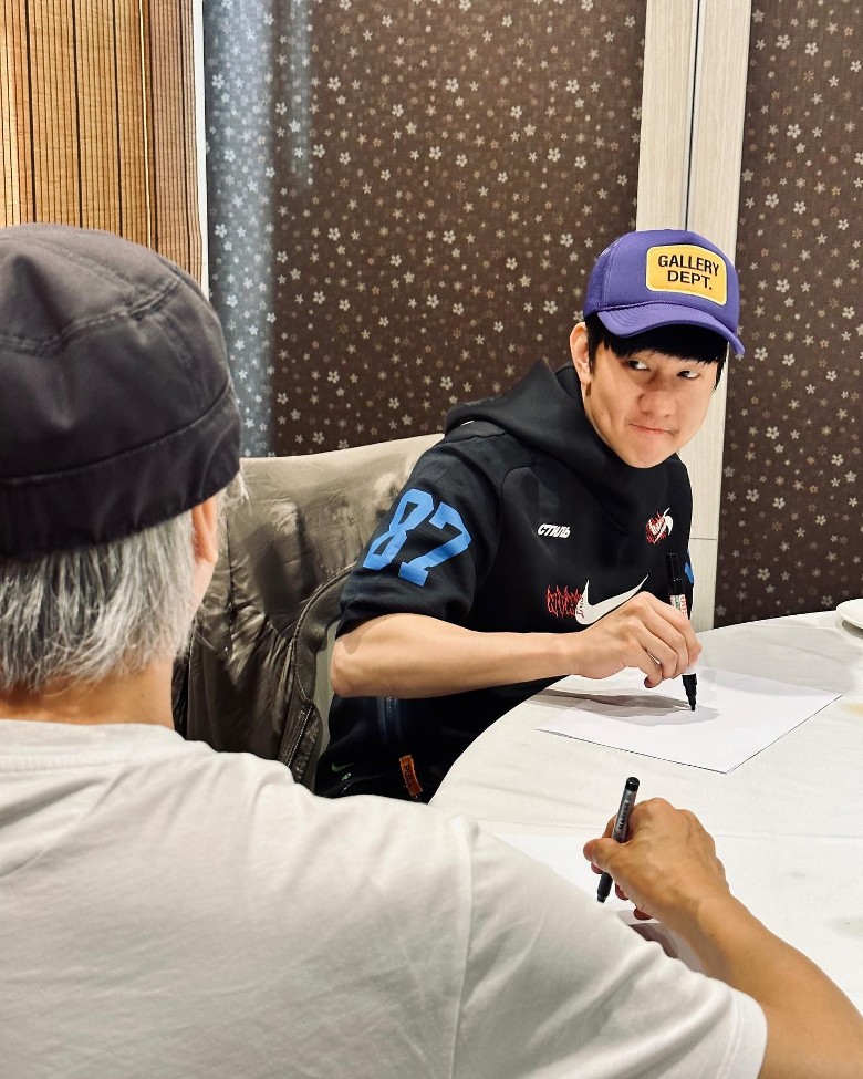 星爷又要送奖品了!惊喜同框林俊杰玩“猜猜画画”