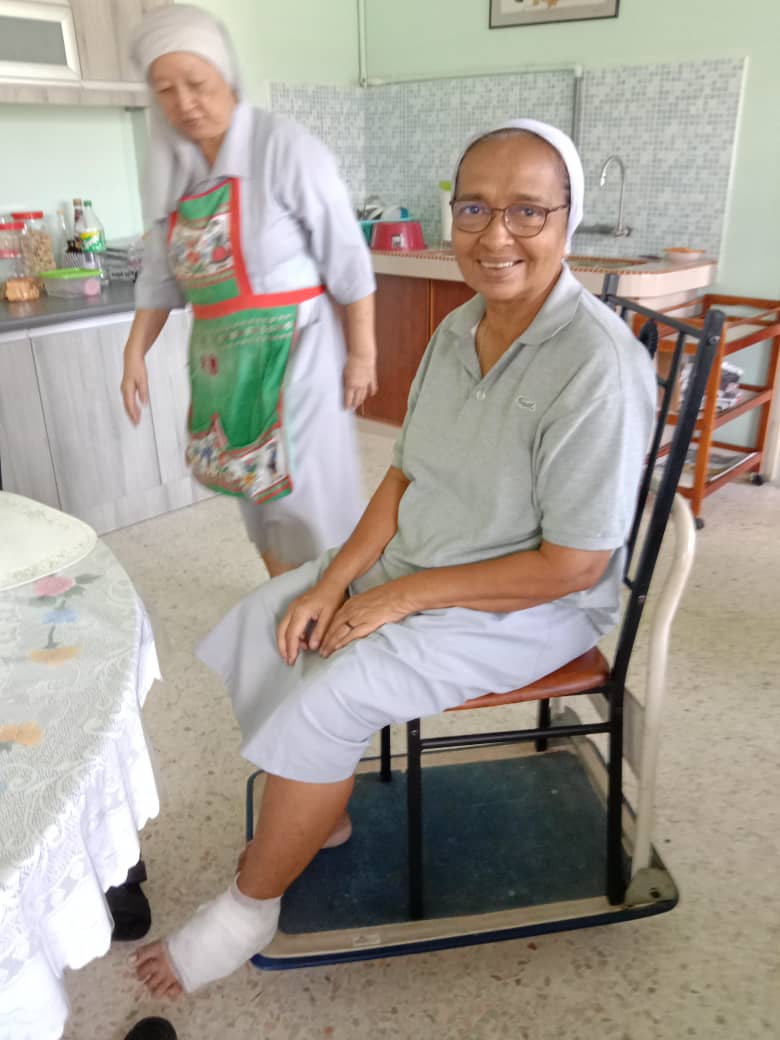 暖势力∕祝福文化基金会送暖到和丰、红泥山,附4图