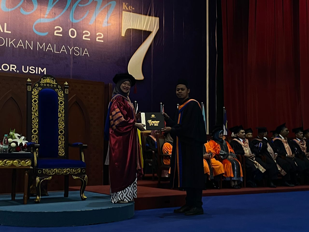 有删短//全国版：法丽娜：81所技职学院毕业生 就业率高达99.16%