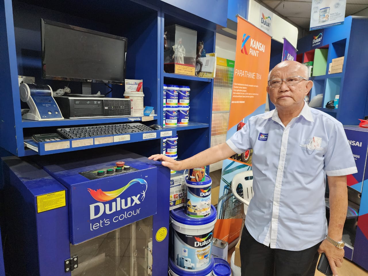 有故事的人：五金行业50年，自己做强了自然获得人信任，之前不信任你的人最后也成为好友