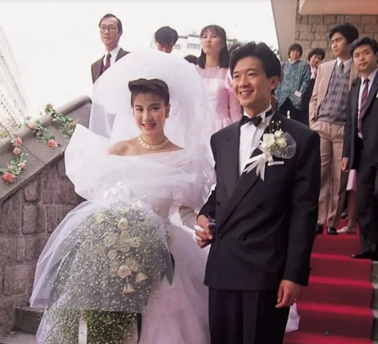 有望改写奥斯卡历史 杨紫琼情路也受关注