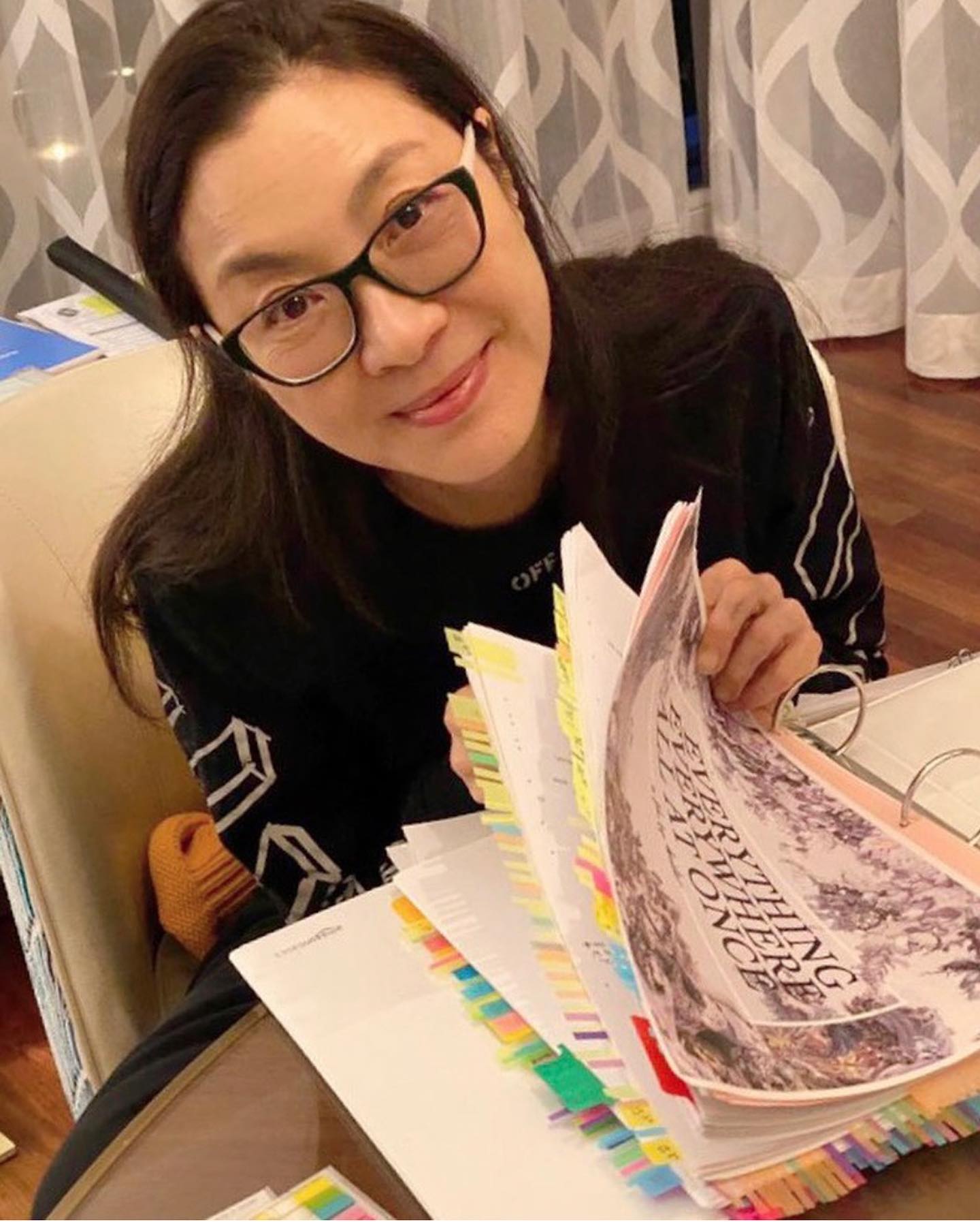 有望改写奥斯卡历史 杨紫琼情路也受关注