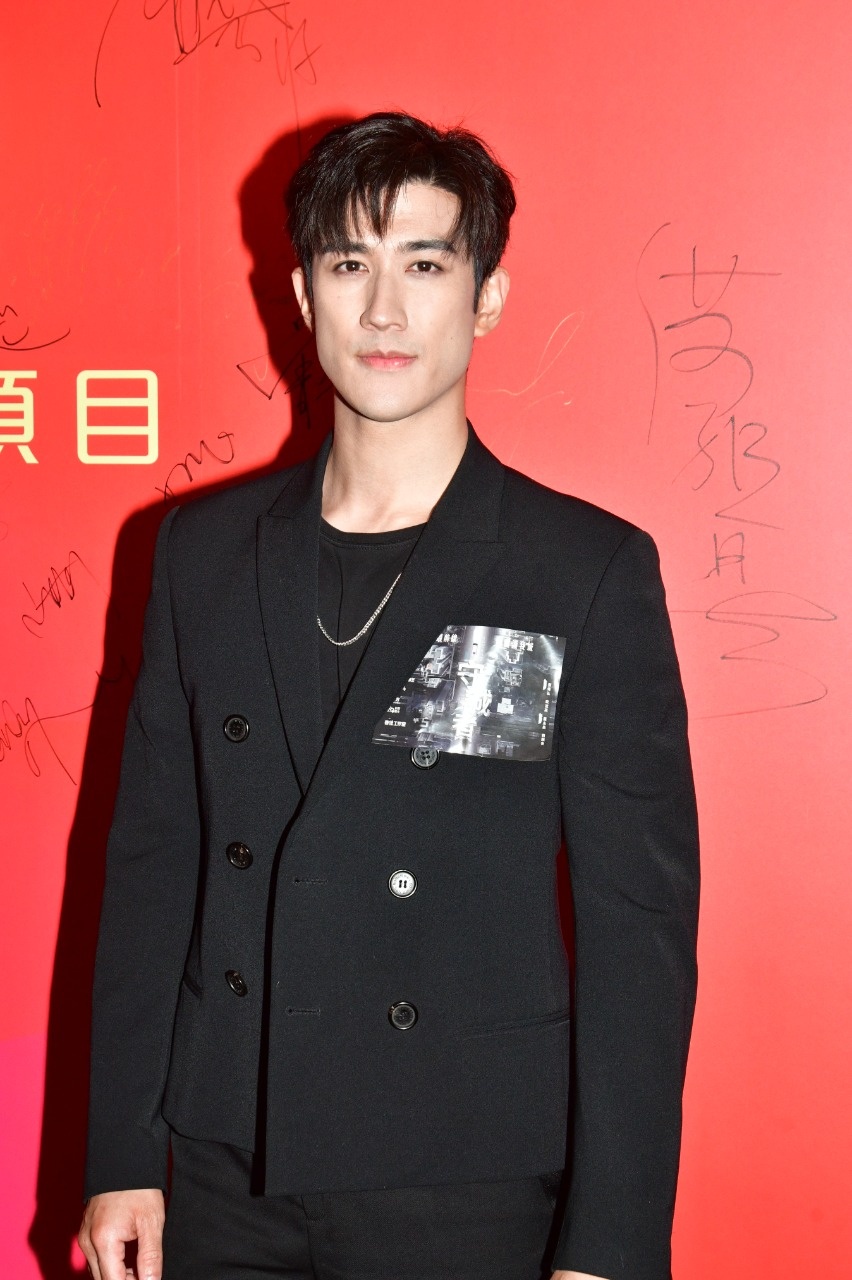 李治廷戴婚戒现身　自曝数月前已结婚