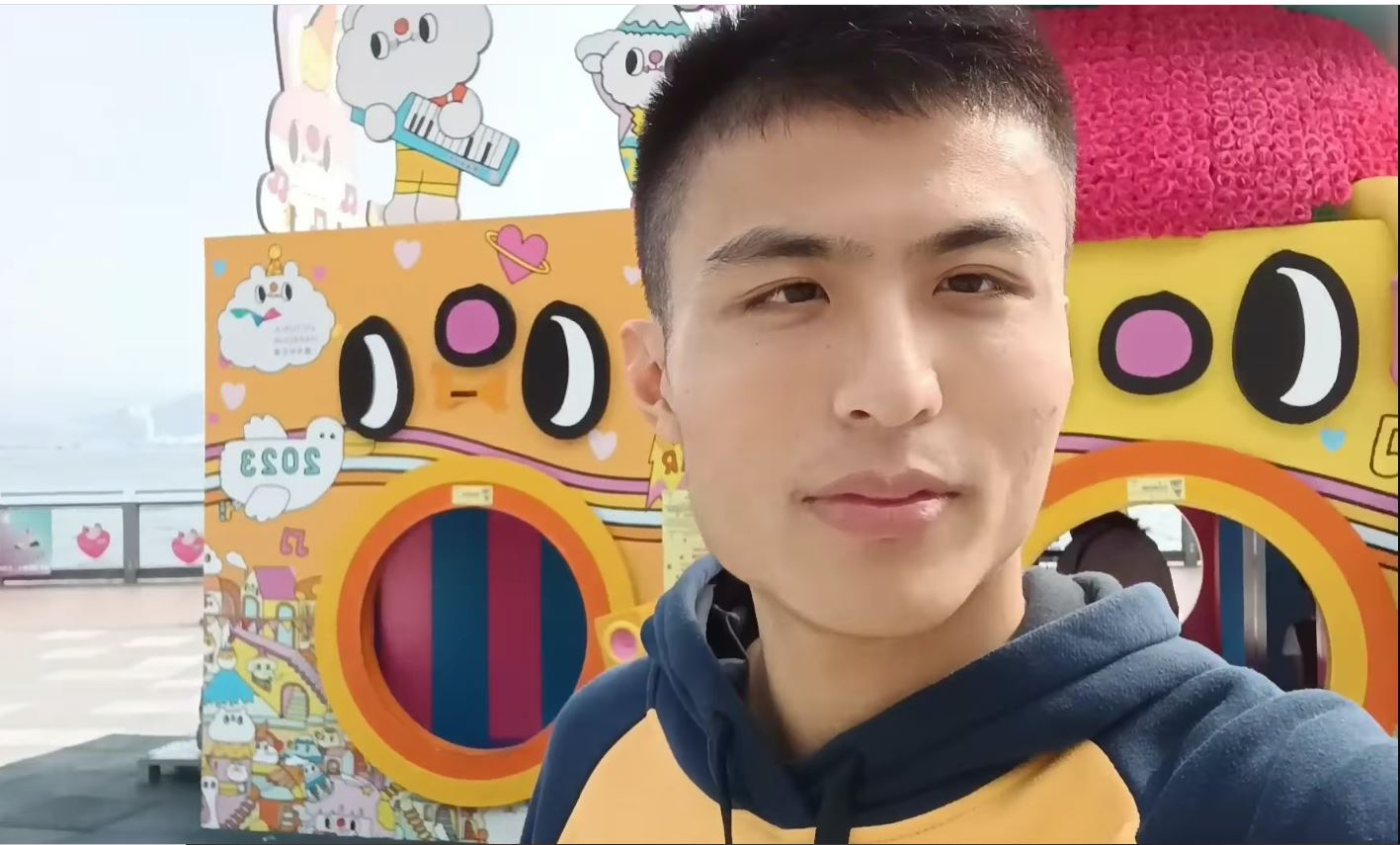 林俊杰演唱会丨要求站椅观众坐下反挨揍 女观众遭恐吓报警