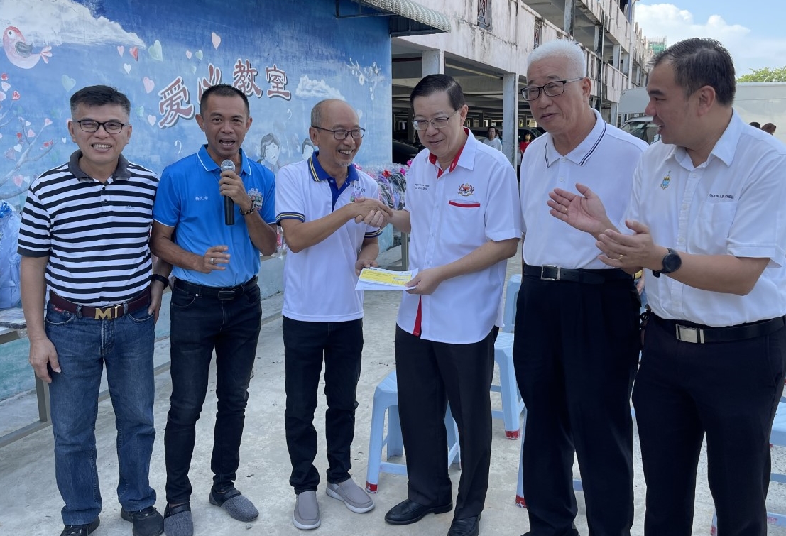 林冠英:将与农长会面 要求设法进口猪肉